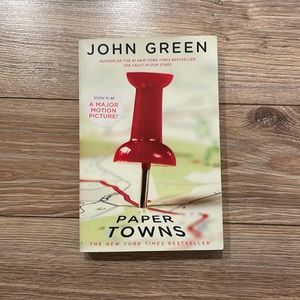 📚 5/$20 📚 Paper Towns